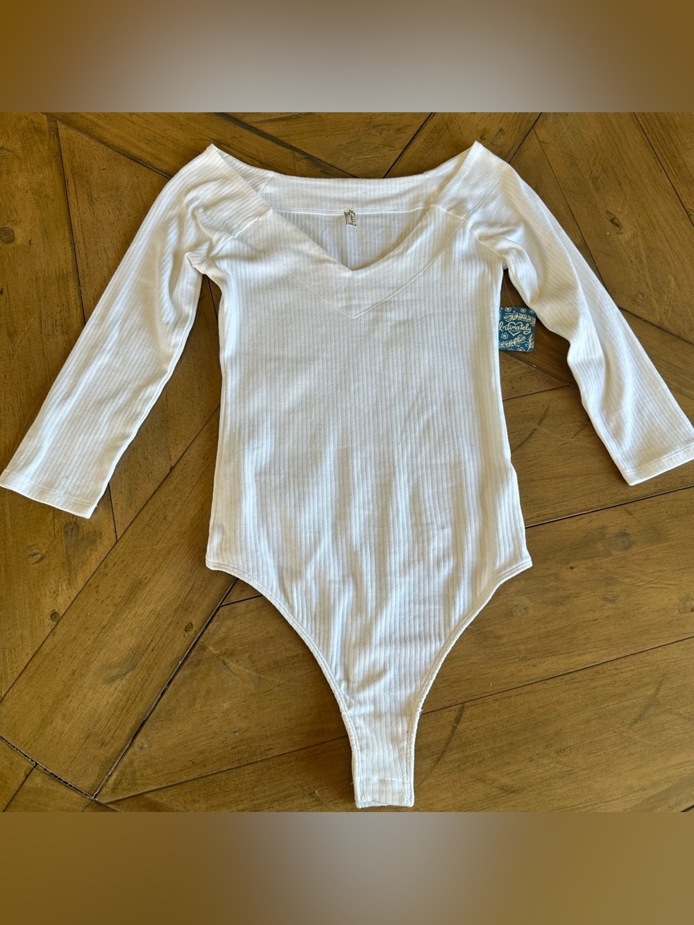 Free People Intimately White Ribbed 3/4 Sleeve Thong Bodysuit Deep V-neck M NWT